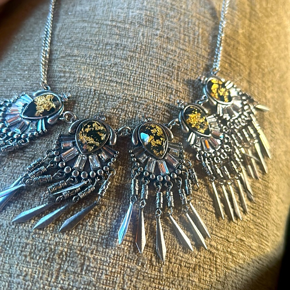 BKE necklace NWT